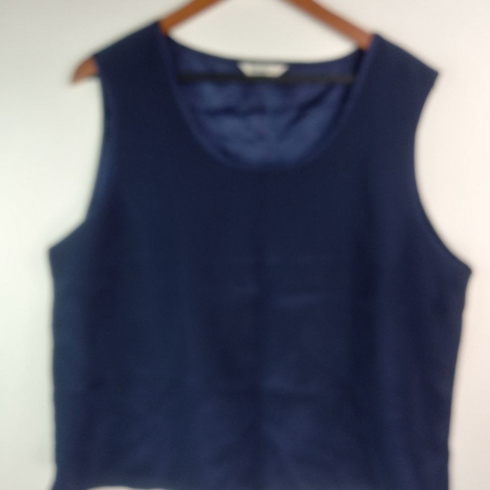 Berkertex 22 Dark Navy Sleeveless Satin Shell Top Plus - Picture 5 of 9